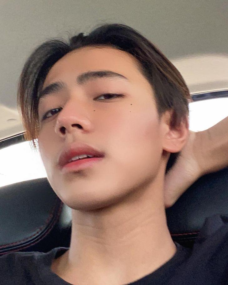 คาสิโนออนไลน์ @fox888 ศูนย์รวมเกมยอดนิยม เดิมพันง่ายจ่ายจริง
